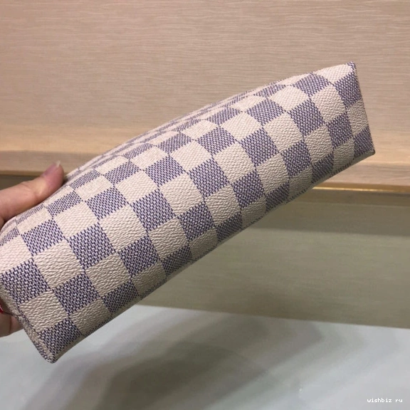 WIS POUCH VUITTON LOUIS GM COSMETIC 1030